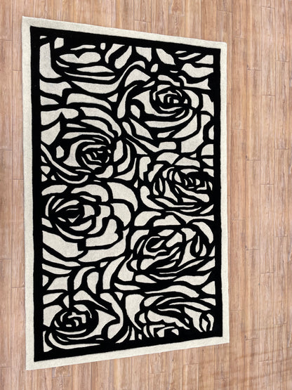 Rosette Charm (Noir)